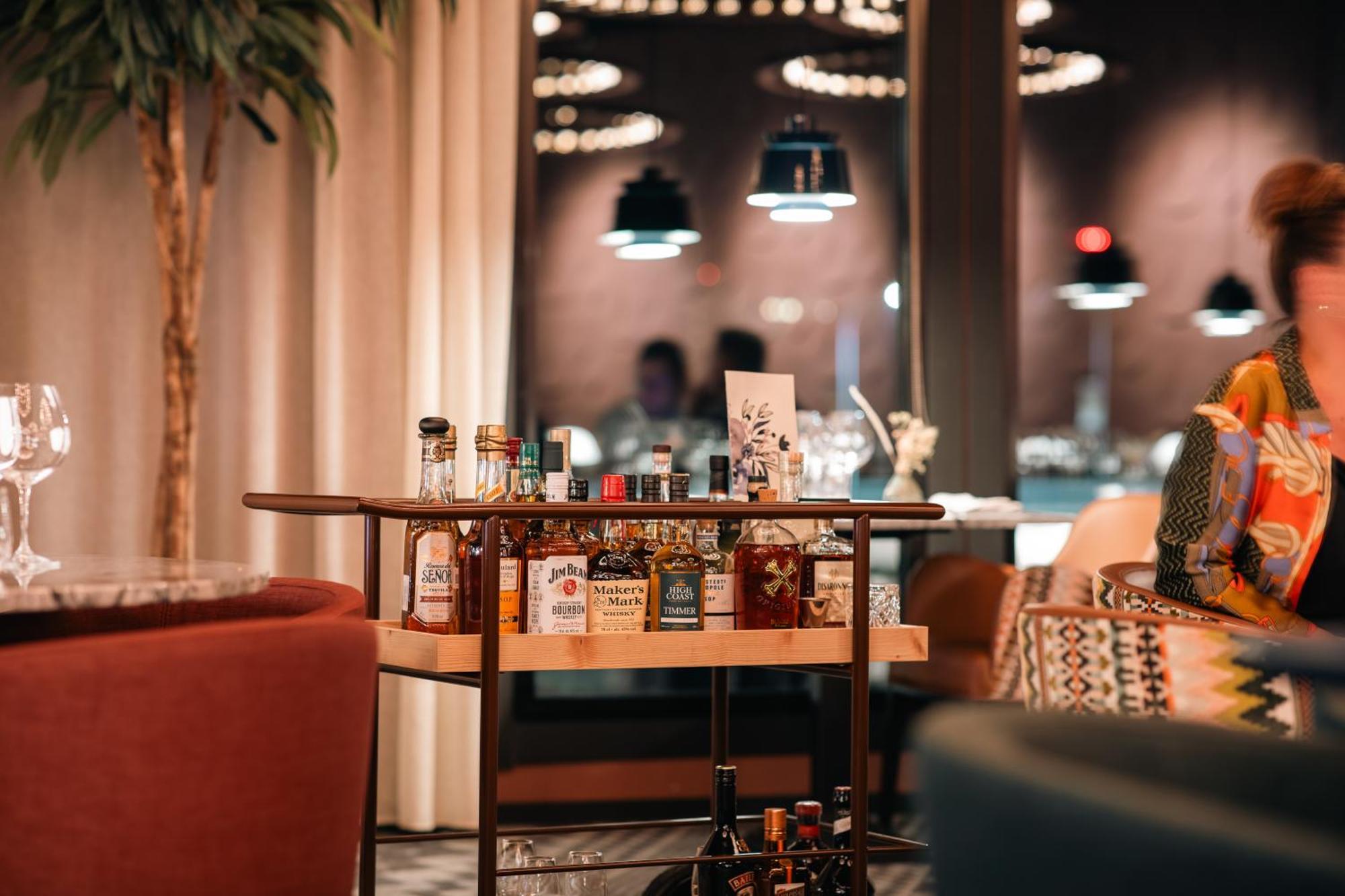 Hotell Lappland Lycksele Ngoại thất bức ảnh